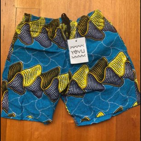YEVU matching set shorts & shirts in RIBBON - Picture 3 of 4